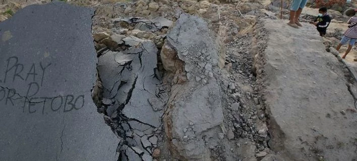 Ινδονησία: Τρεις νεκροί στην Ιάβα εξαιτίας του σεισμού των 6 ρίχτερ